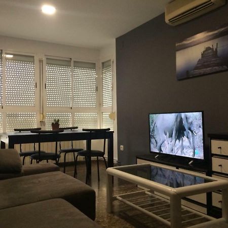 Amplio Y Comodo Apartamento Con Parking Leilighet Valencia Eksteriør bilde